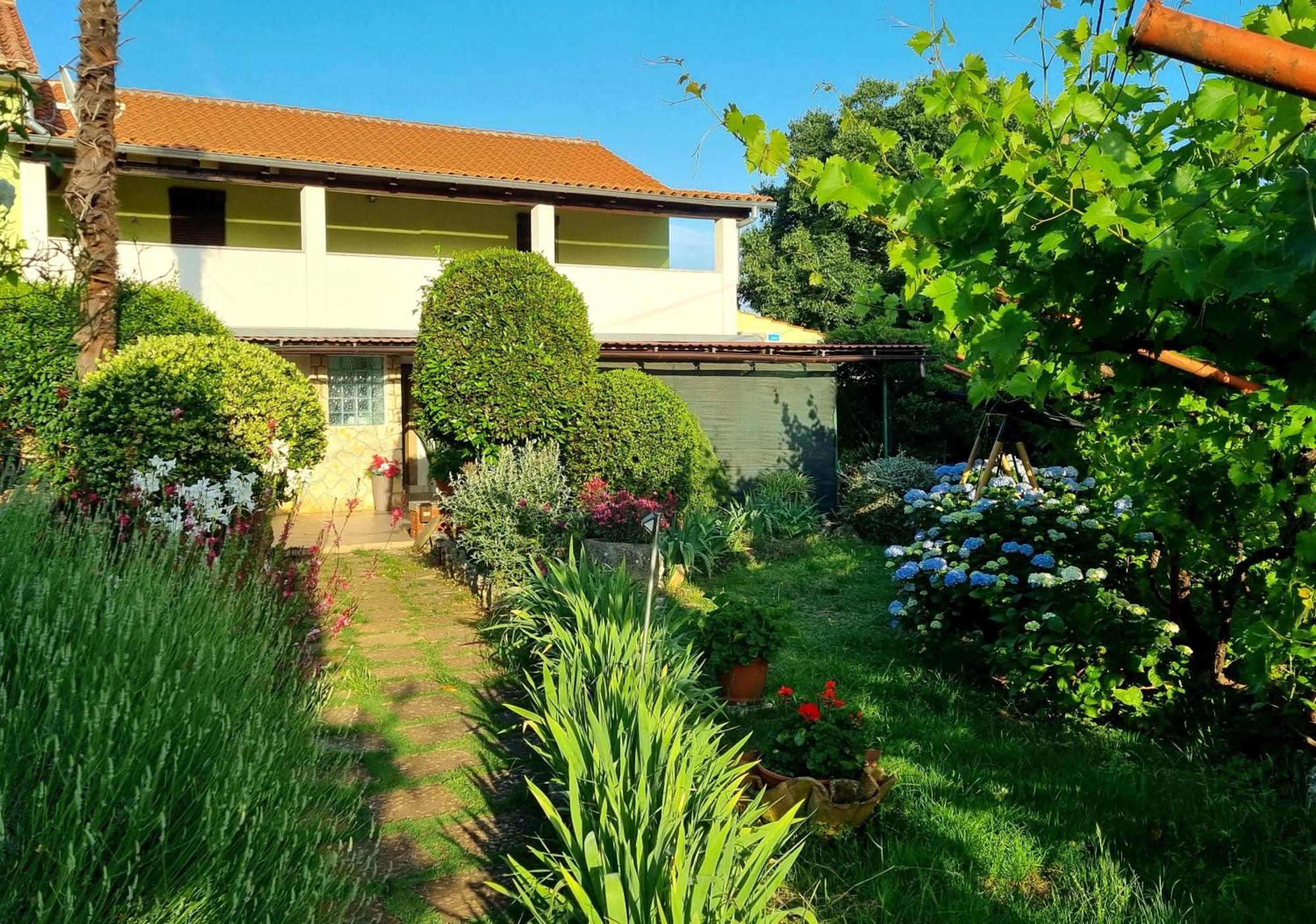 Studio Apartment Lino Skrbčići Exterior foto